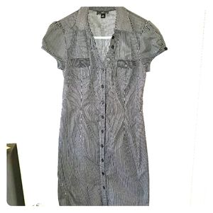 IZ Byer Black and White Dress